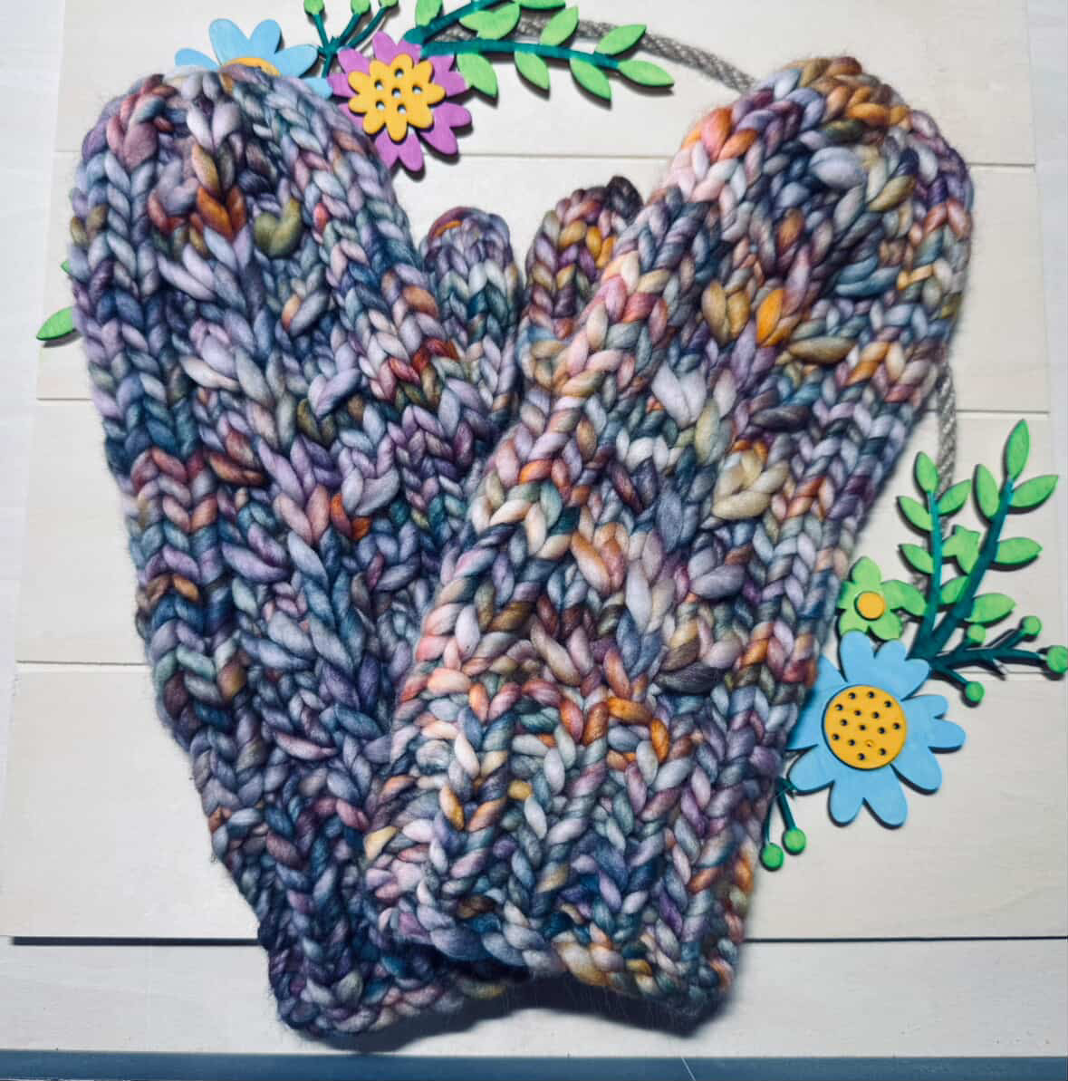 The Faux Shizzle Mitts knitting pattern