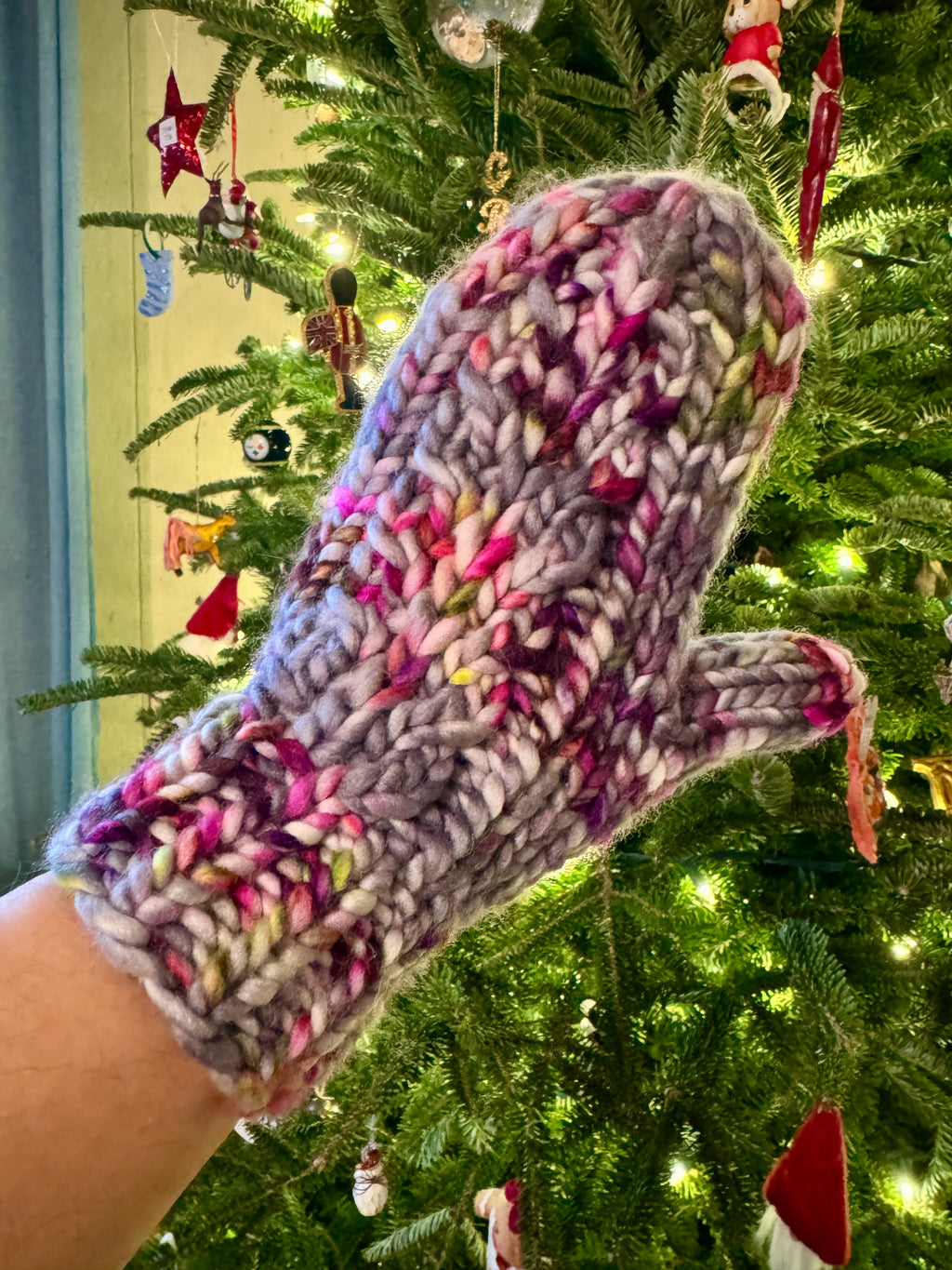 The Faux Shizzle Mitts knitting pattern