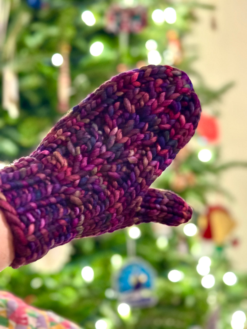 The Faux Shizzle Mitts knitting pattern