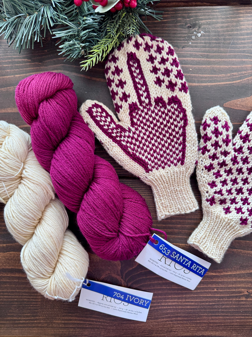 Malabrigo Rios Angry Mittens KNITTING YARN KIT worsted weight 3 ivory santa rita