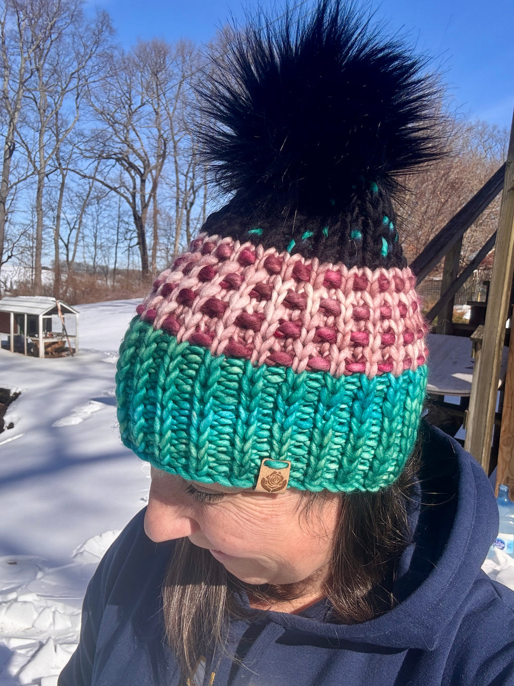 Luxury hand knit 100% merino wool green black pink womens winter hand knit pom pom hat beanie slow fashion