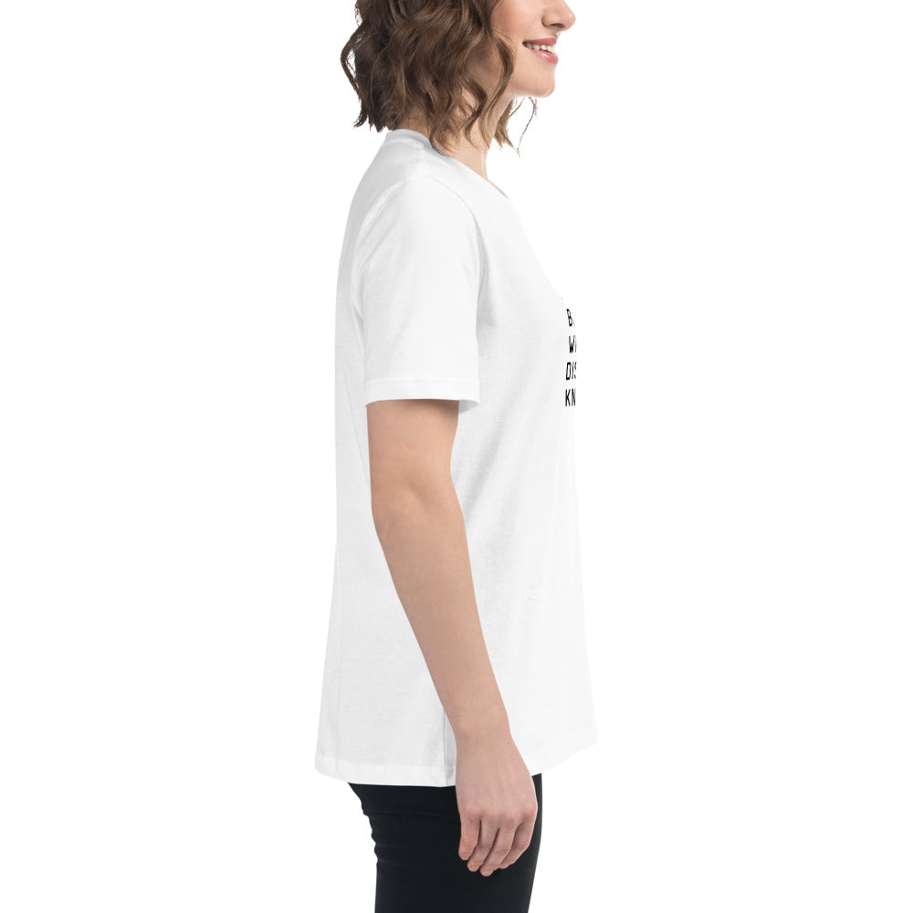 Introverted but will discuss knitting Women's Relaxed T-Shirt