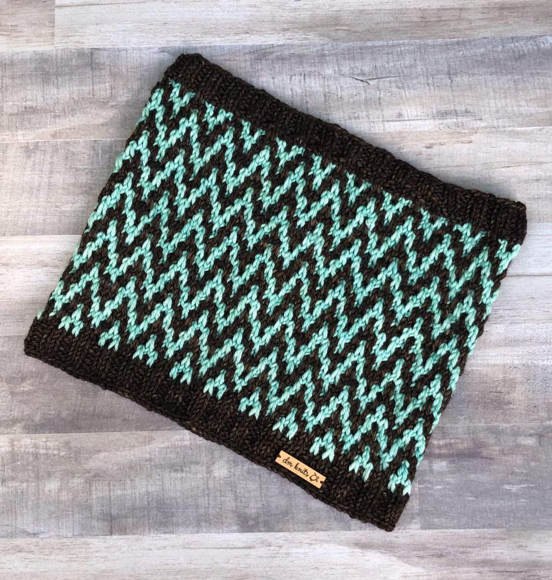Find Your Way Cowl Knitting PATTERN