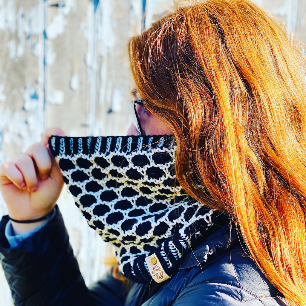 The Solidarity Cowl knitting PATTERN