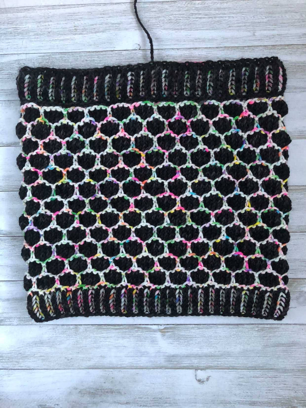 The Solidarity Cowl knitting PATTERN