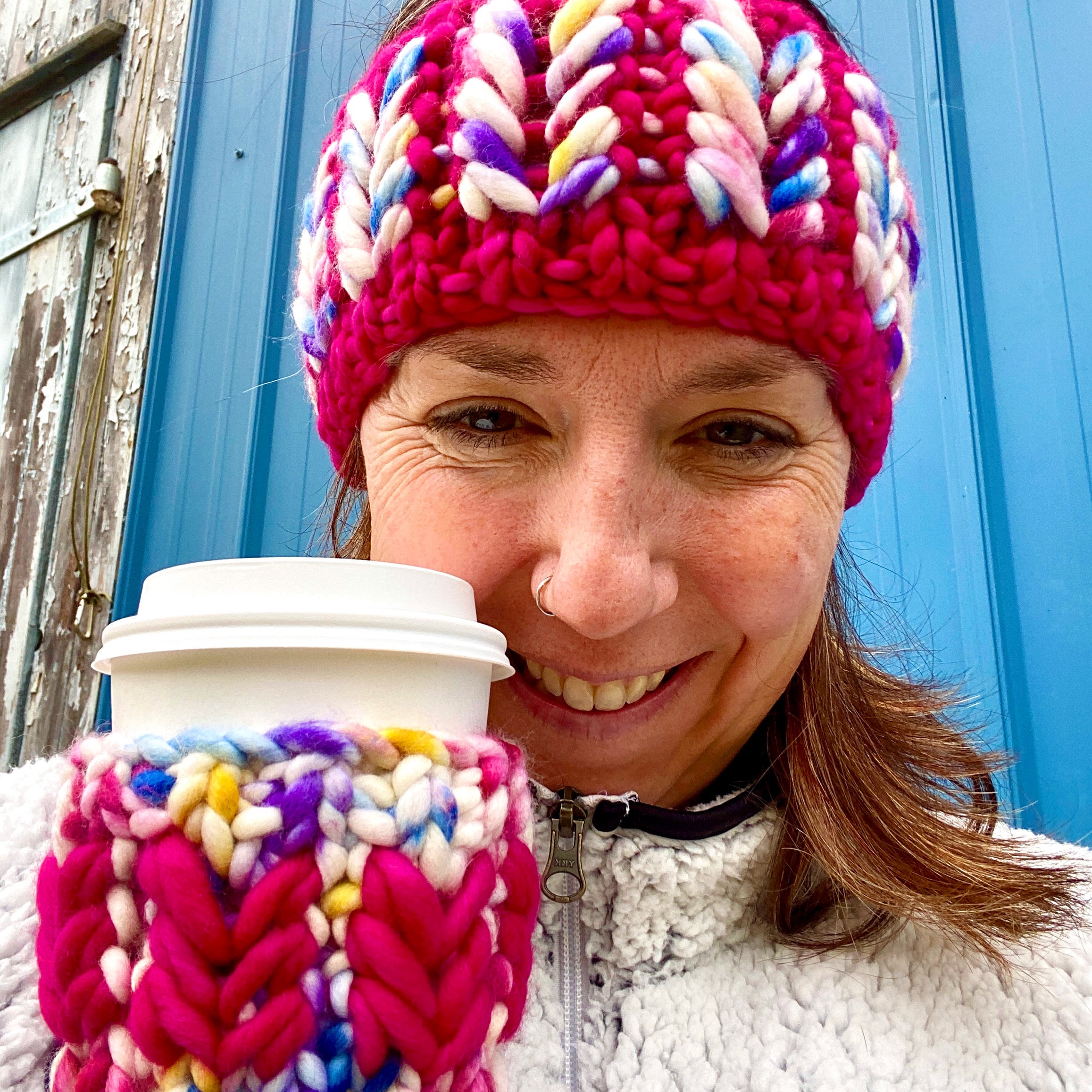 The Heartbreaker Earwarmer with bonus coffee cozy digital knitting super bulky PATTERN