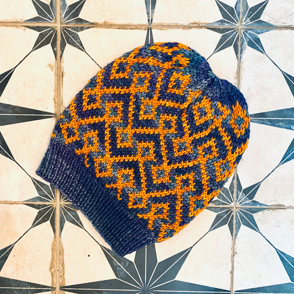 Here's Looking at You Beanie Knitting PATTERN colorwork fair isle