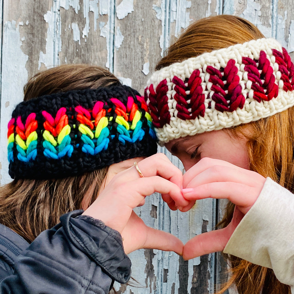 The Heartbreaker Earwarmer with bonus coffee cozy digital knitting super bulky PATTERN